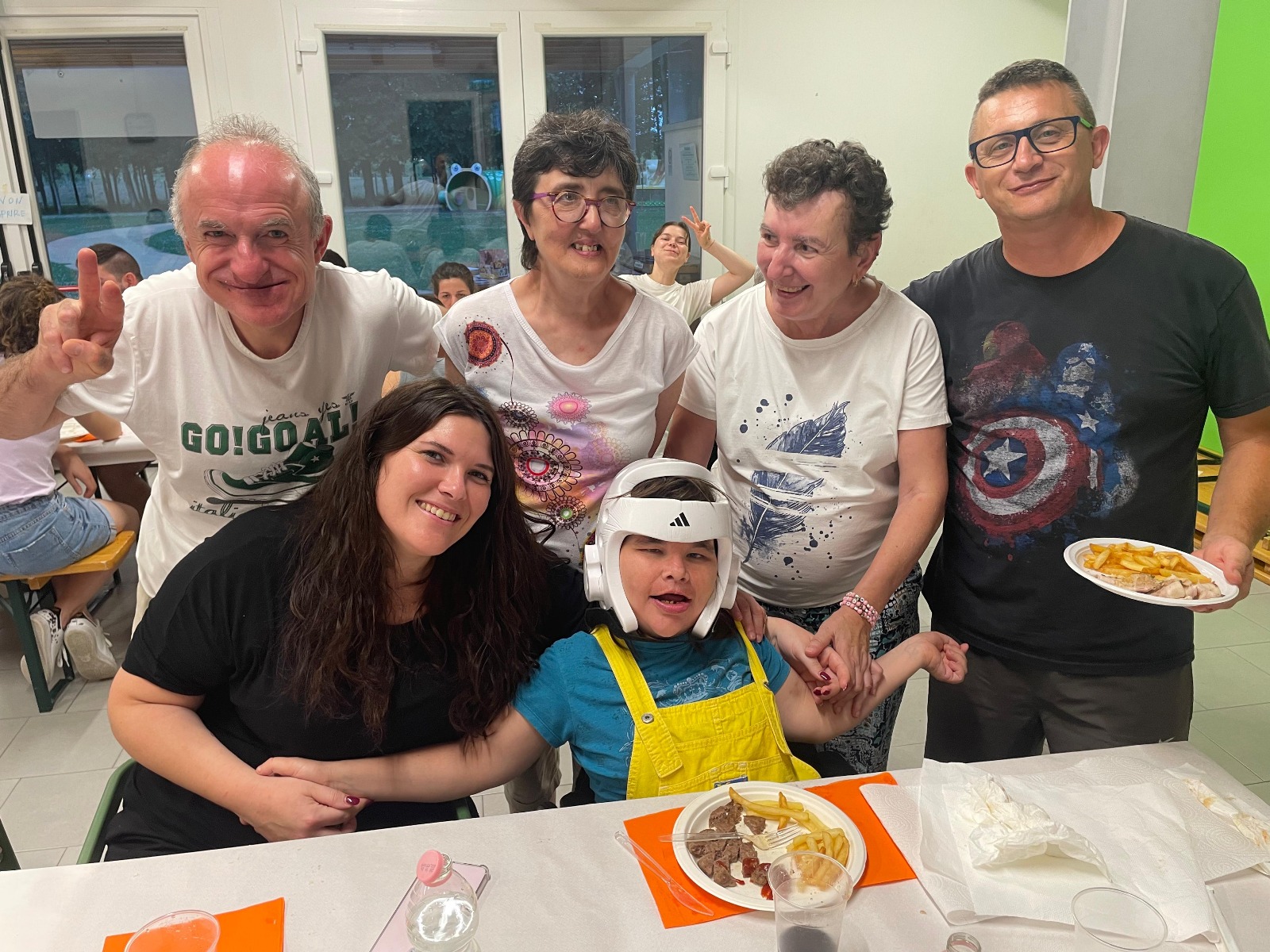 Gli utenti delle Comunità-Alloggio alla cena annuale del Gruppo Arcobaleno